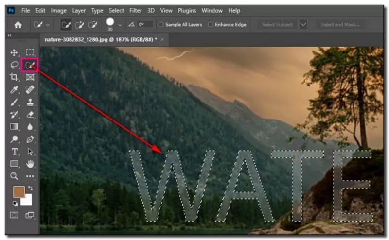 Content Aware Fill Tool om watermerk in Photoshop te verwijderen