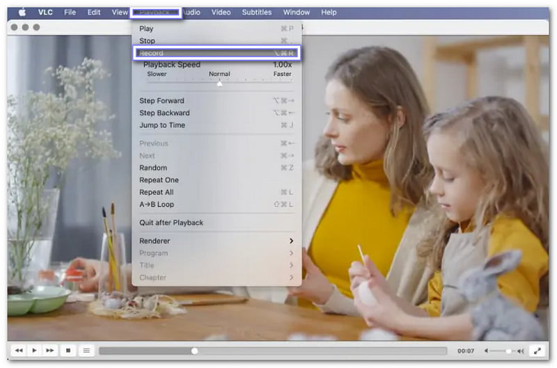 Decupează videoclipul